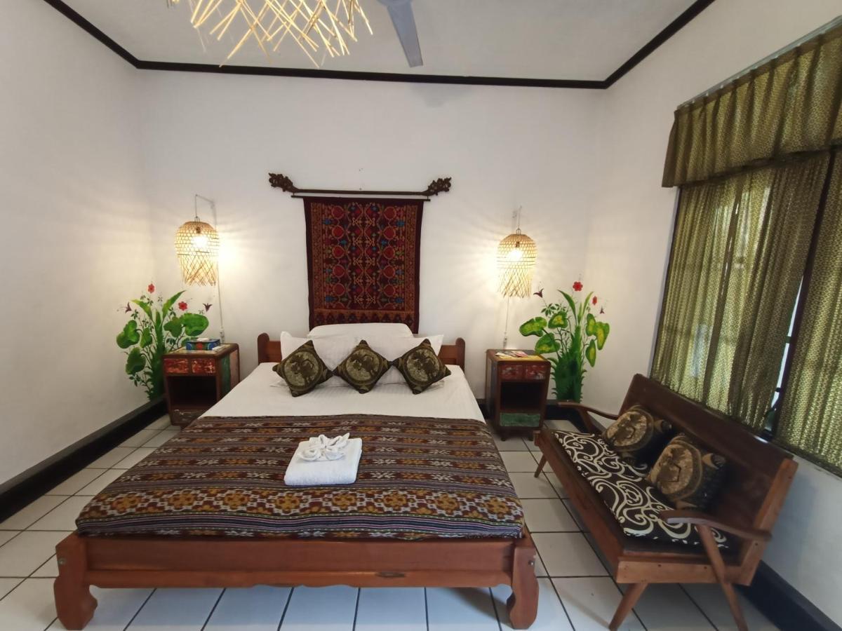 Hotel Binaria Museum Lovina